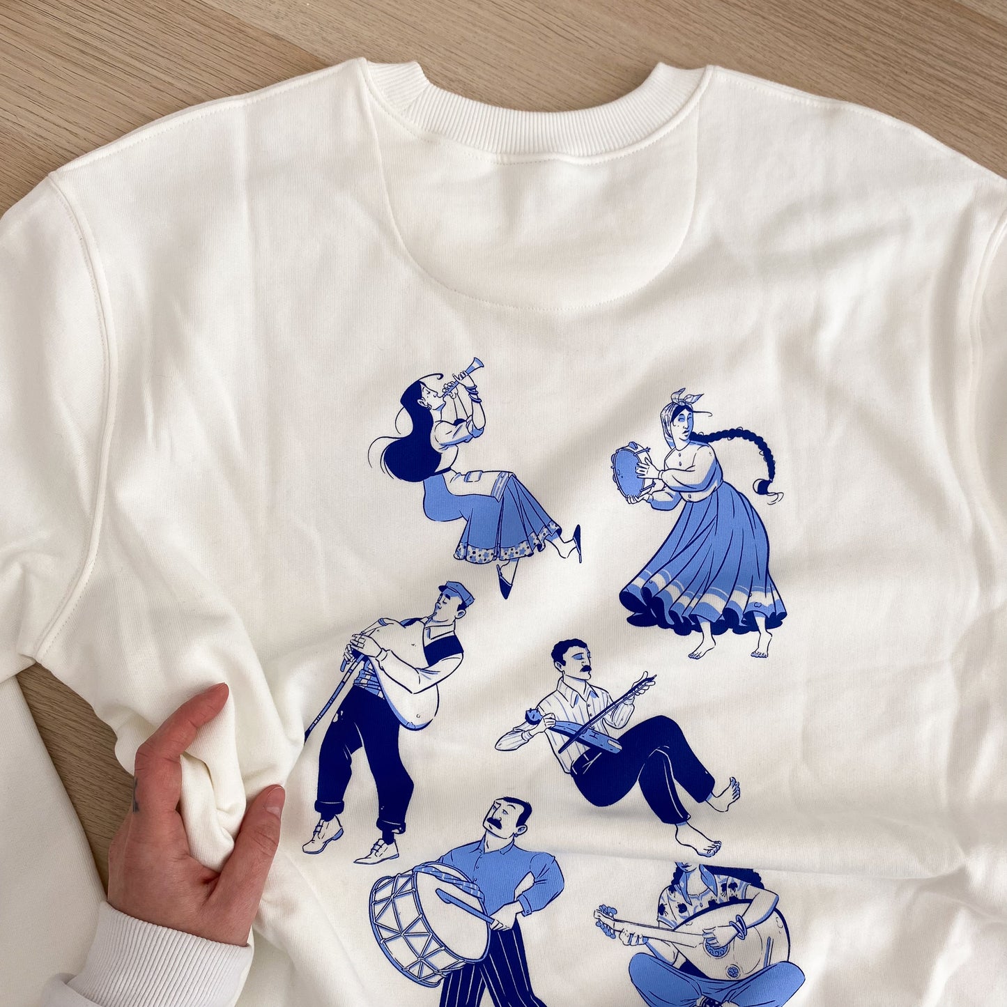 The blue musicians - Silk Printed sweatshirt